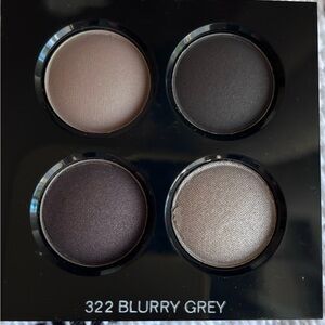 CHANEL eyeshadow